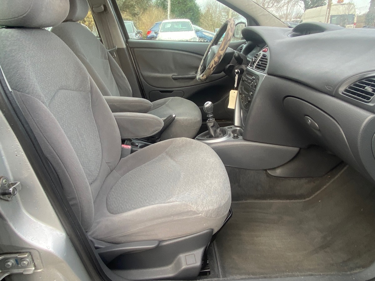 Citroën C5 2.2 hdi 136cv 190002km petit prix 
