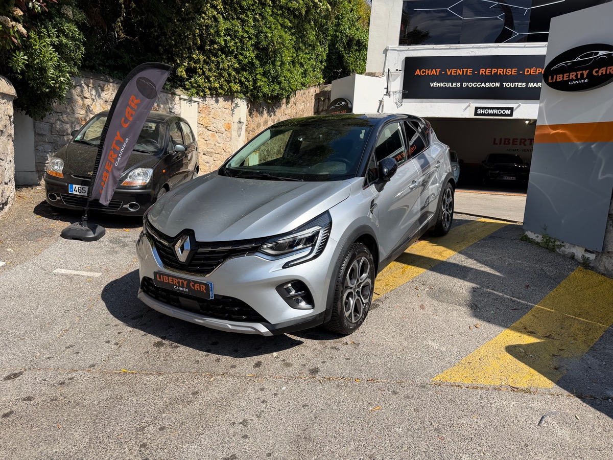 RENAULT Captur TCE 100 CV / CarPlay / Jantes Intens / Phase 2