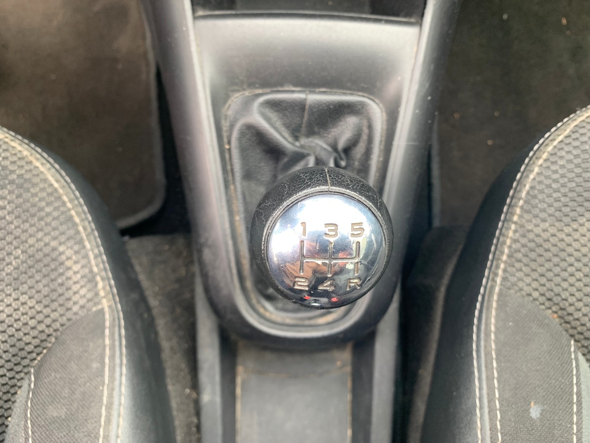 Citroën C3 68 ch | 2 Places | Régulateur de vitesse | Climatisation | Roue de secours homogène 15"