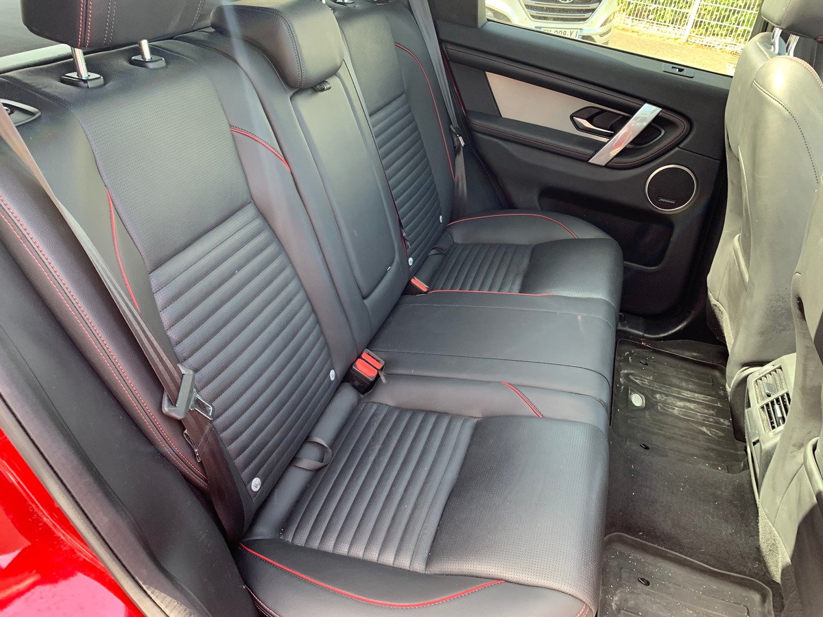 Land-Rover Discovery Sport L550 | P300e | PHEV | Toit panoramique | Caméra recul | Apple car play