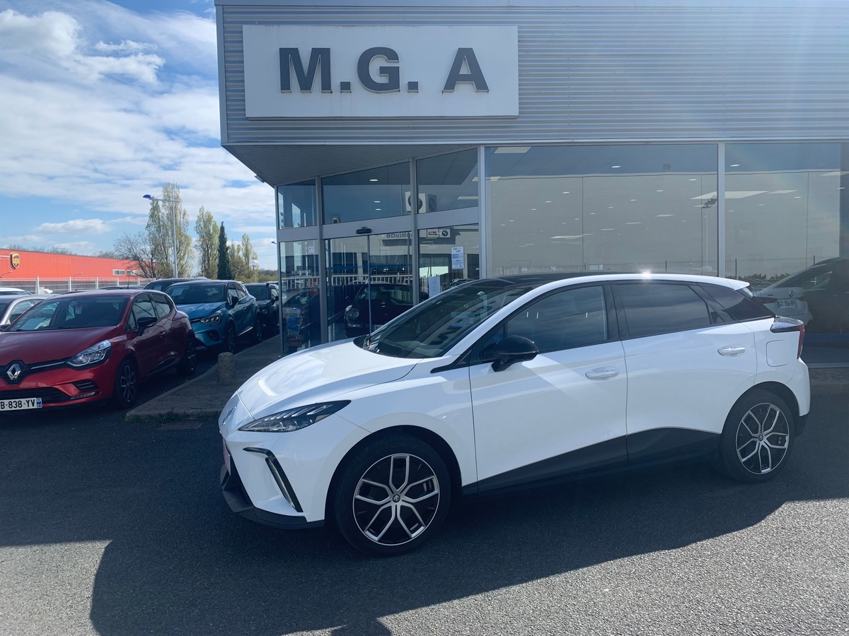 MG MG4 245 | 77 Kwh | Luxury | Apple car Play | Caméra | Siéges chauffants | Régulateur adaptatif