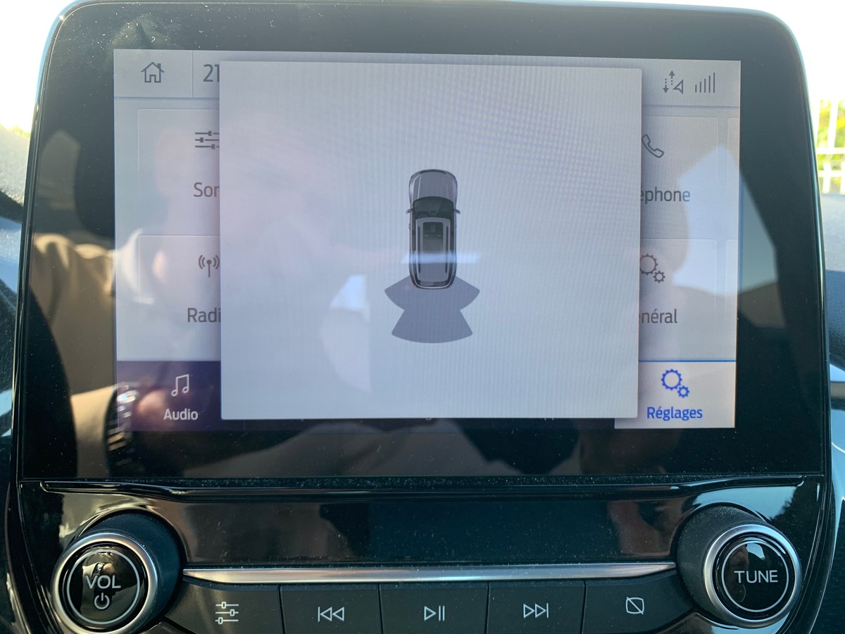 Ford Puma 125 | St-Line | 1iére MAIN | Attelage | Flexifuel équipé d'origine | Android Auto | Radar