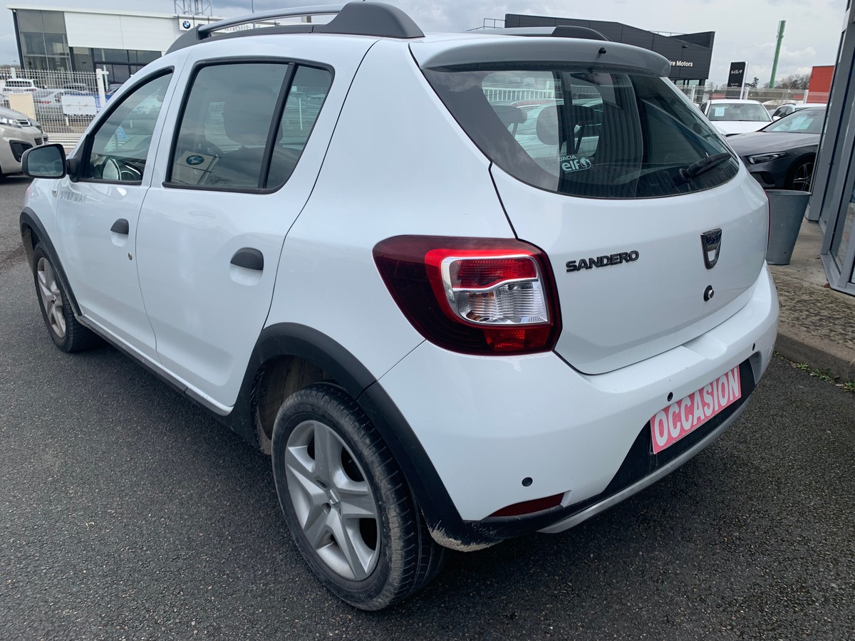 Dacia Sandero Stepway 90 ch | Roue de secours + cric | Aide stationnement Arrière | GPS | Bluetooth