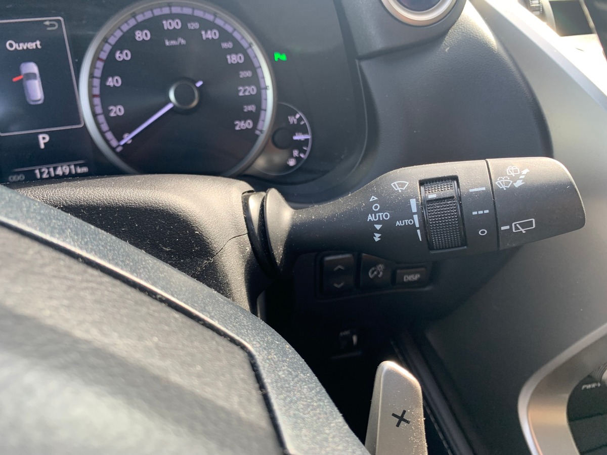 Lexus NX 300h 197 ch | F-SPORT 4WD | Caméra de recul | Siéges électriques | Toit panoramique | GPS