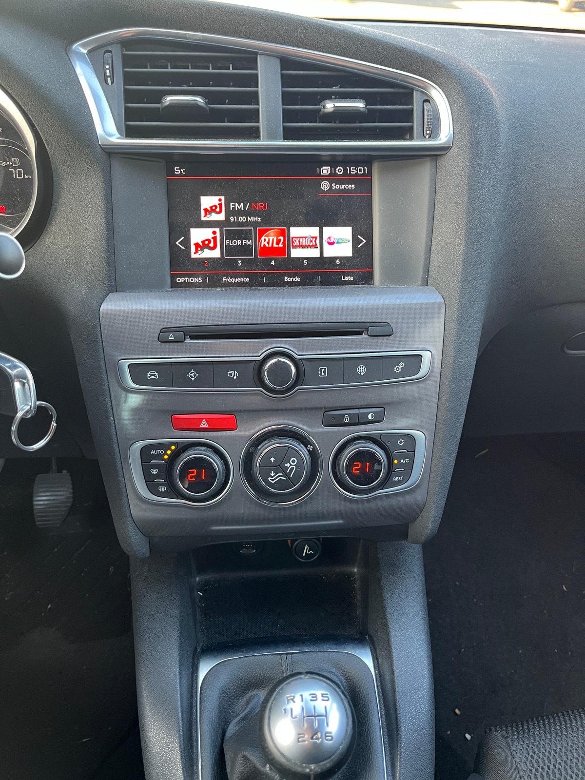 Citroën C4 1,6 120ch MILLENIUM, SUIVI COMPLET, RADAR AVANT/ARRIERE, GPS, CARPLAY, REGULATEUR
