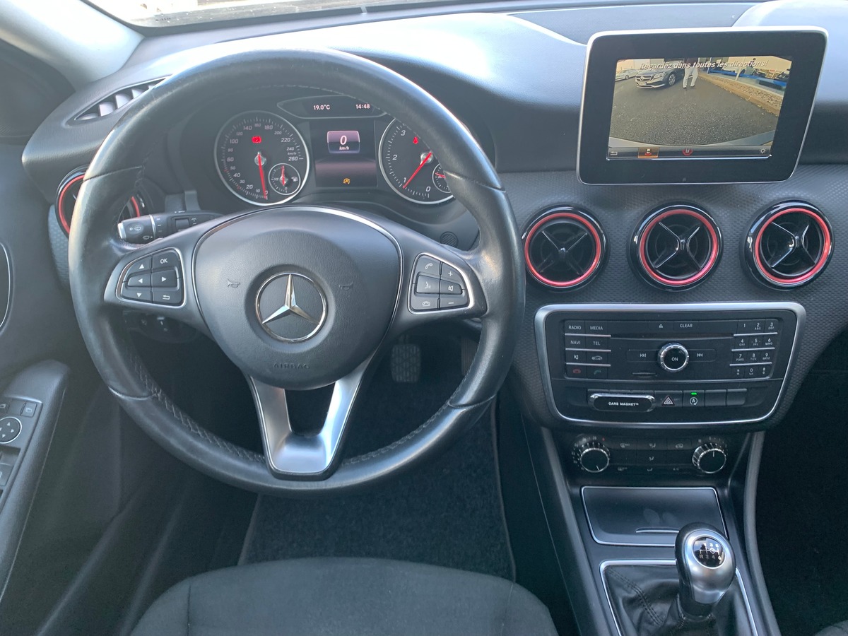 Mercedes-Benz Classe A 109 ch | Business | Caméra de recul | Régulateur de vitesse | Bluetooth | GPS