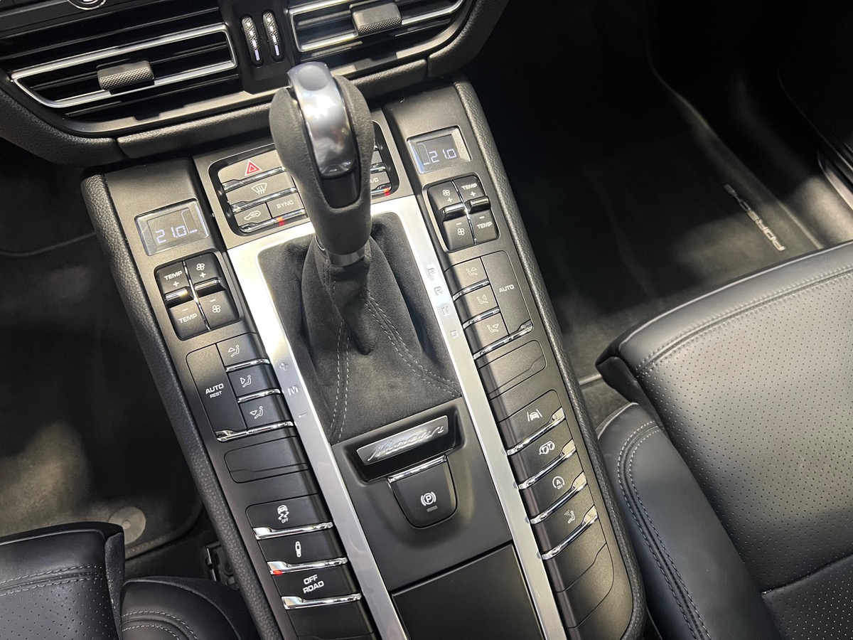 Porsche Macan S (2) 3.0 V6 354 ch PDK7 FR + ETHANOL