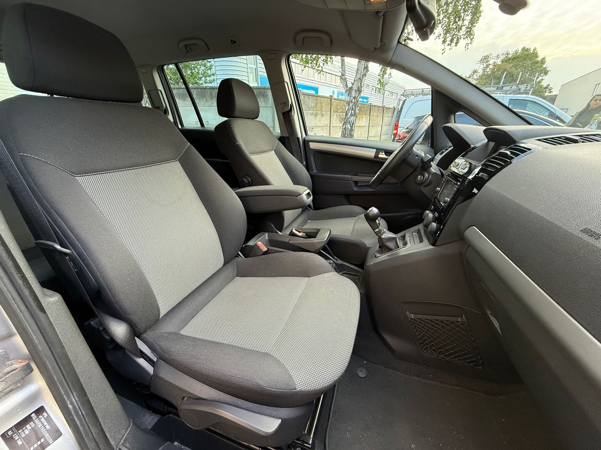 Opel Zafira 1.7 CDTI 125 CV cosmo 1er main 7pl en 4X