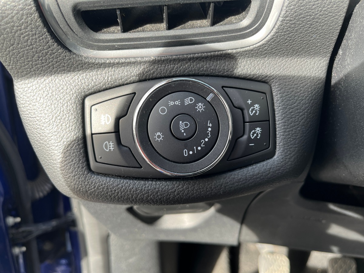 Ford BMAX 1.0 125ch TITANIUM, CAMERA, GPS, SIEGES CHAUFFANT, RADAR AVANT/ARRIERE