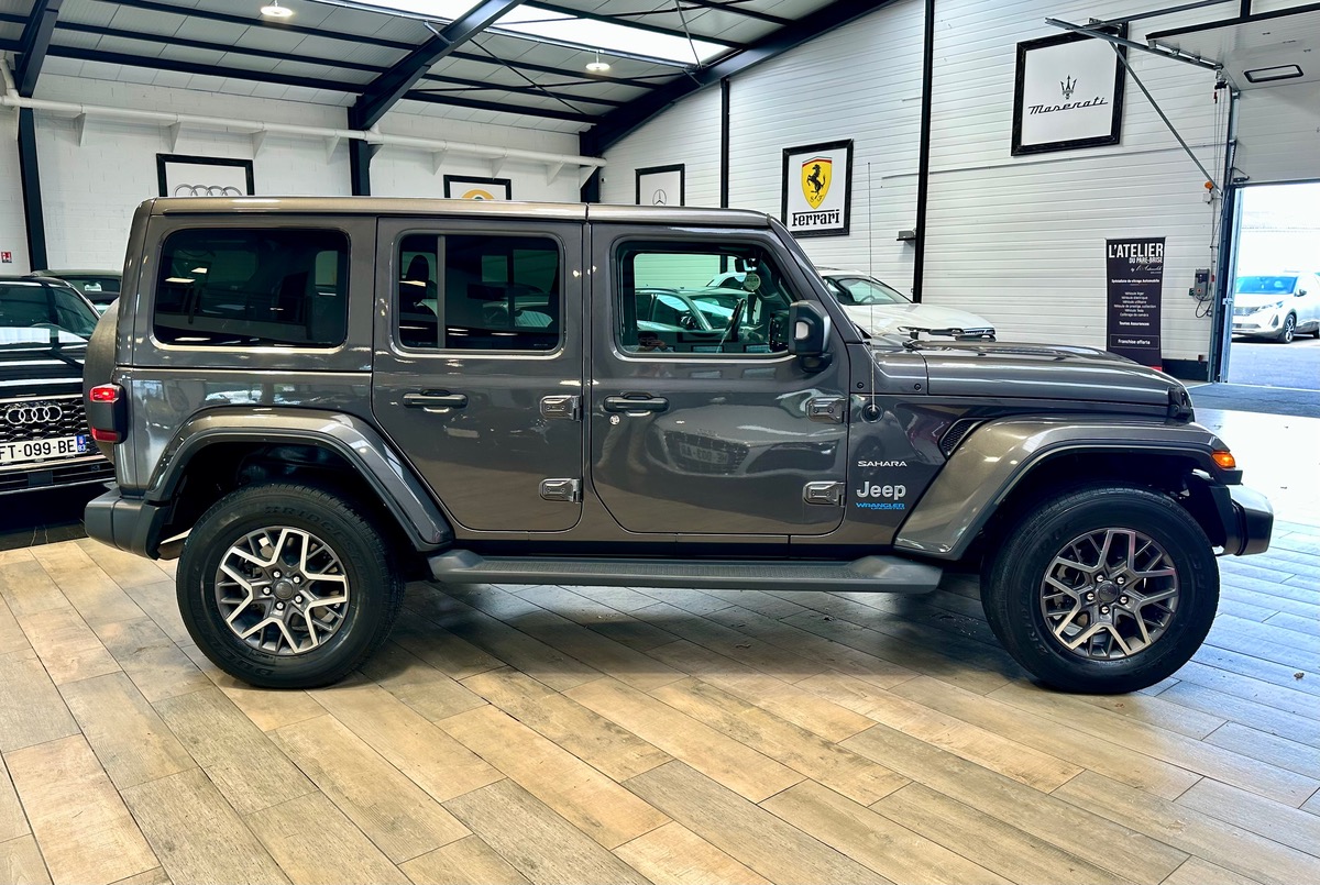 Jeep Wrangler IV 2.0 T 380 4XE Sahara 4WD