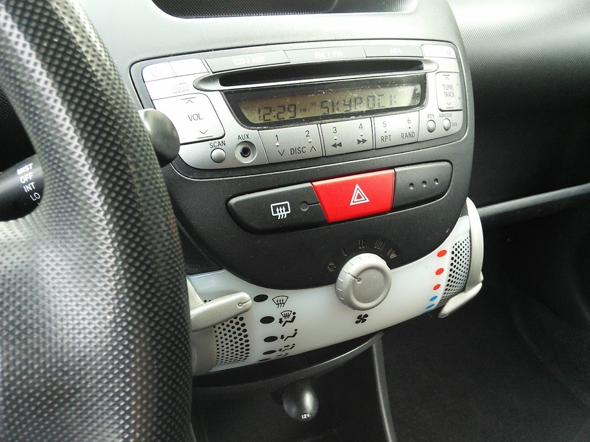 Citroën C1 1.0 68 Confort - MOTEUR A CHAINE DE DISTRIBUTION révisée GARANTIE