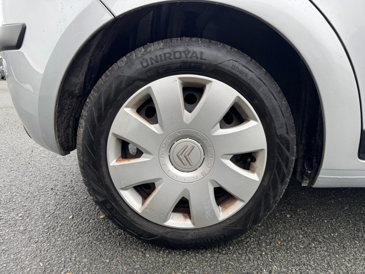 Citroën C4 1.4 Style - Révisée - Garantie