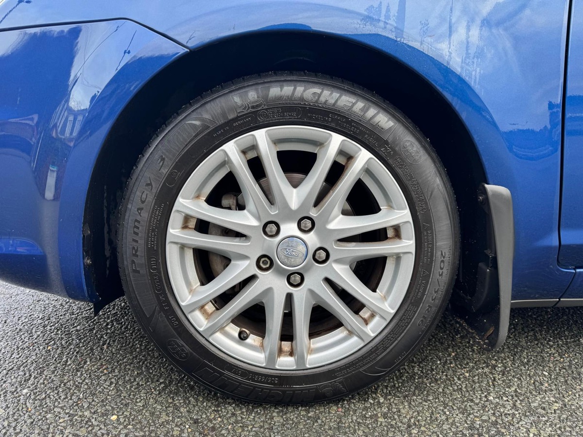 Ford C-max 1.6 TDCI 110cv ghia - Garantie