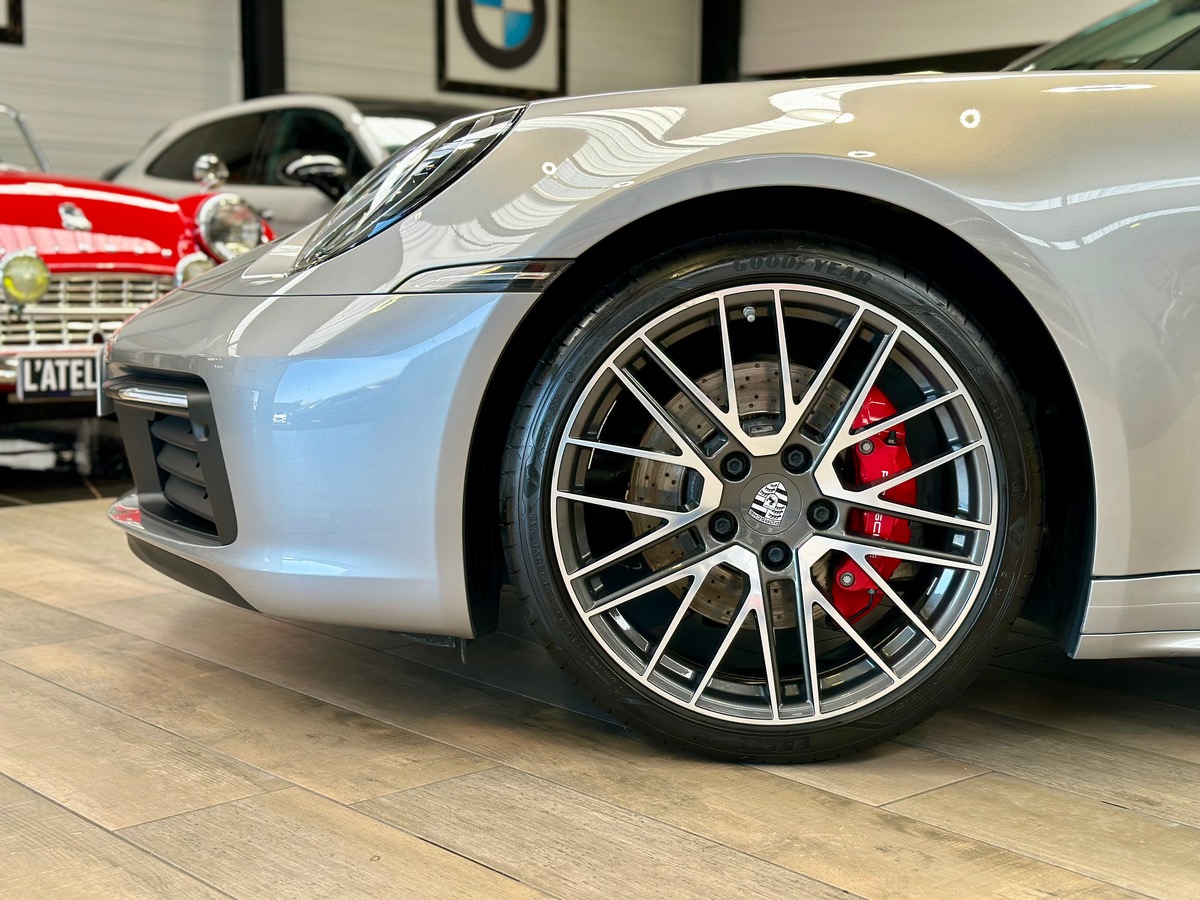 Porsche 911 Targa Type 992 4S 3.0 450 PDK8 FR a