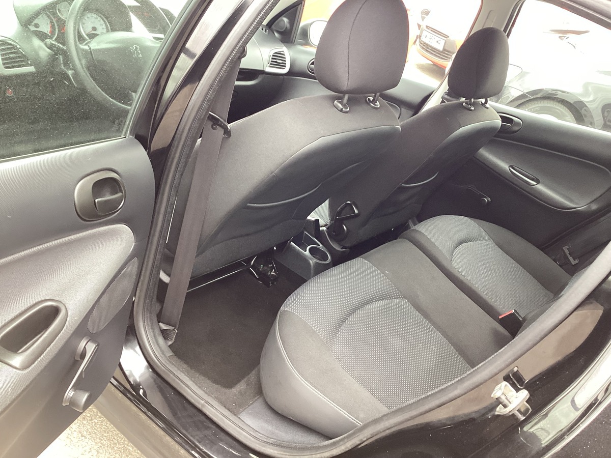 Peugeot 206 + 1.4 HDI Basis