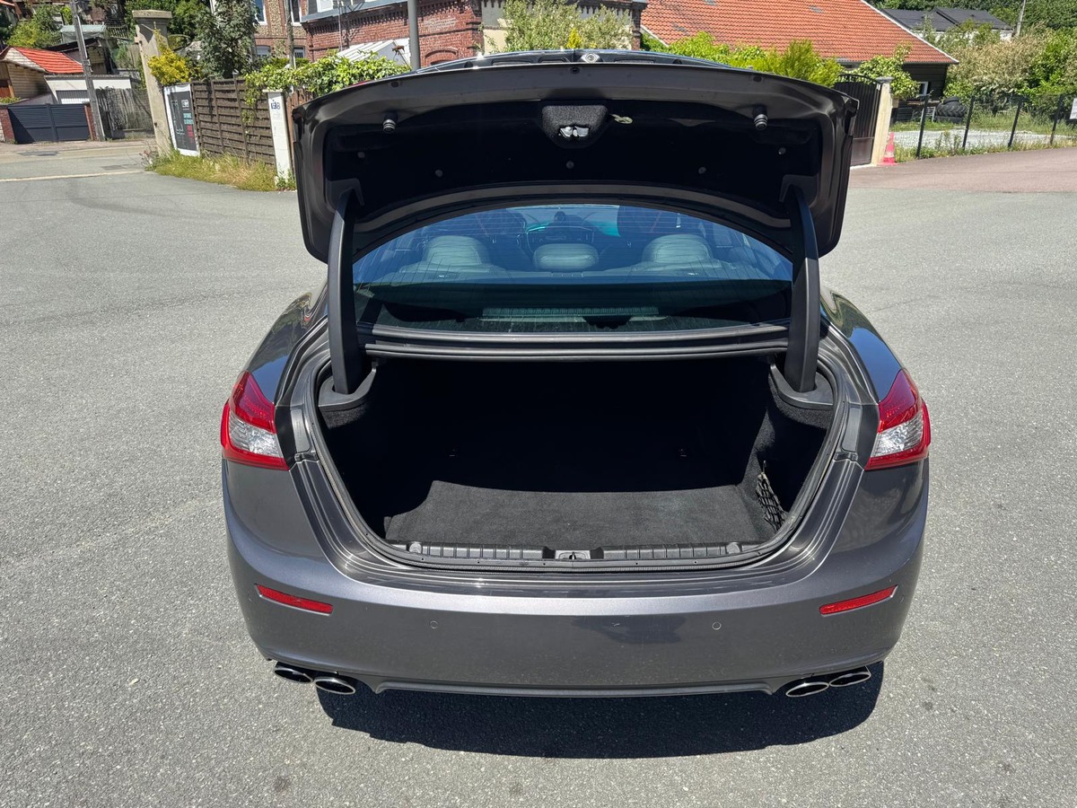 Maserati Ghibli 3.0 V6 Diesel 275 ZF8 - GARANTIE - Révisé