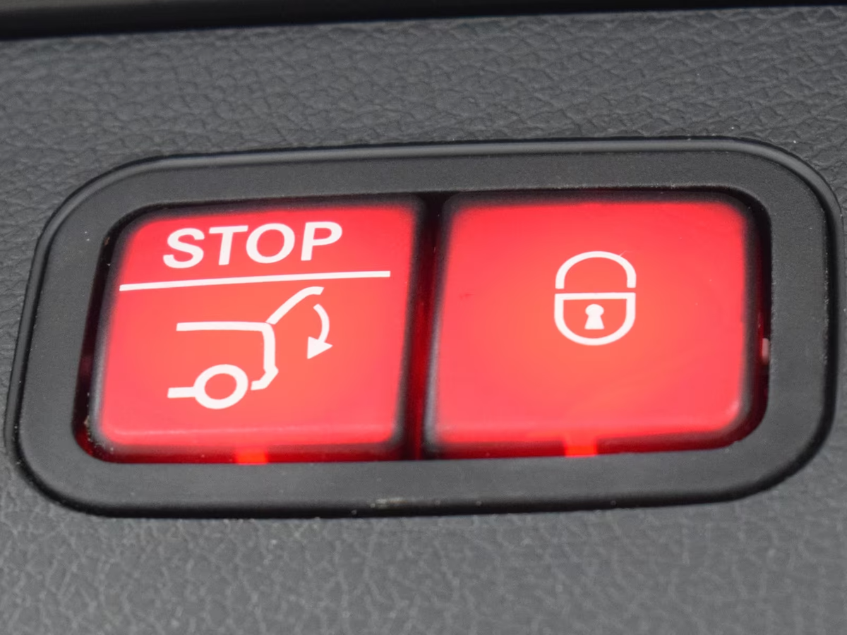 Mercedes-Benz Classe E Break 300 e 211+122ch AMG Line 9G-Tronic Hybride