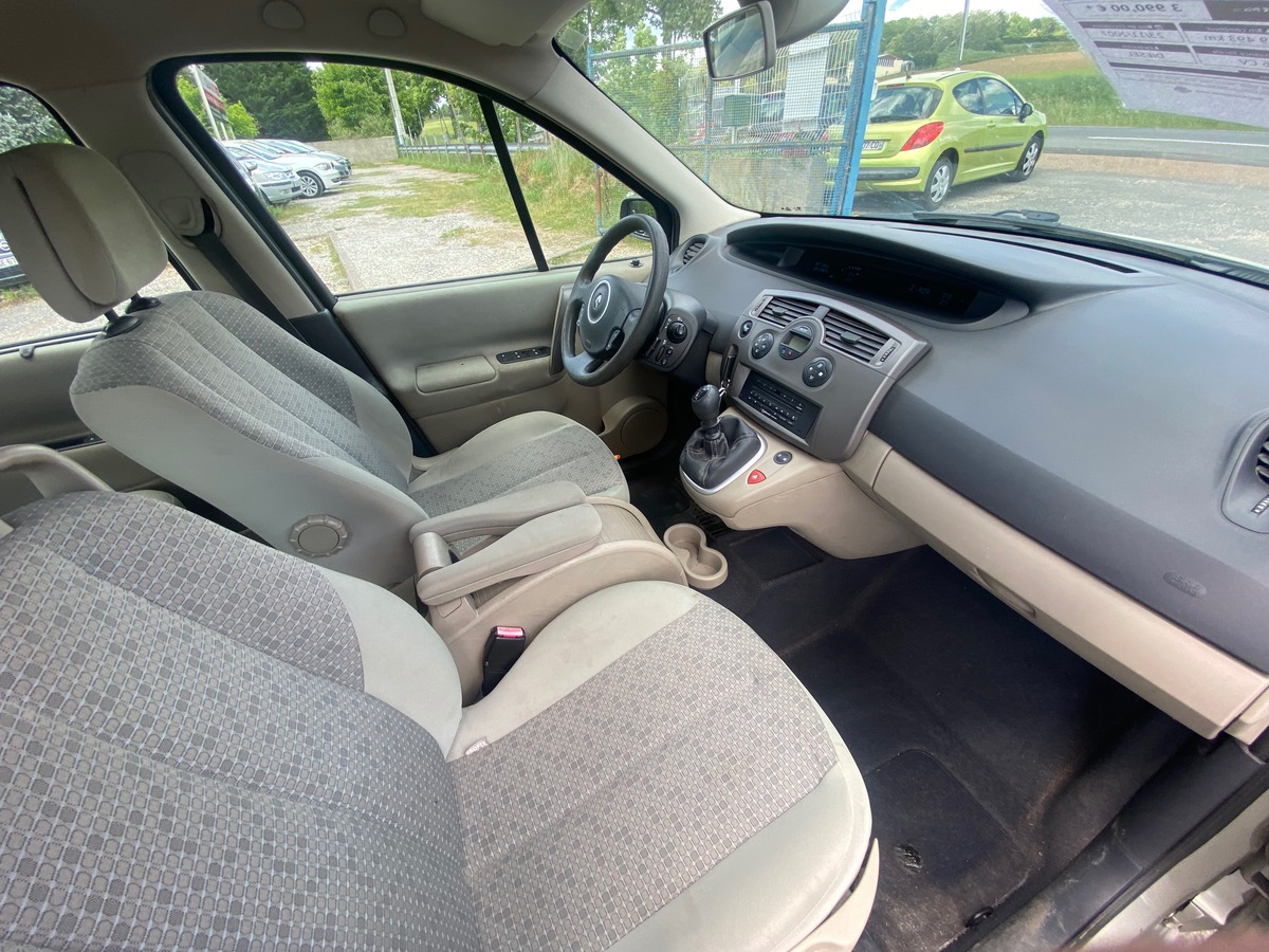 RENAULT Scenic II 1.5 dci 105cv 149160km 1ere main 