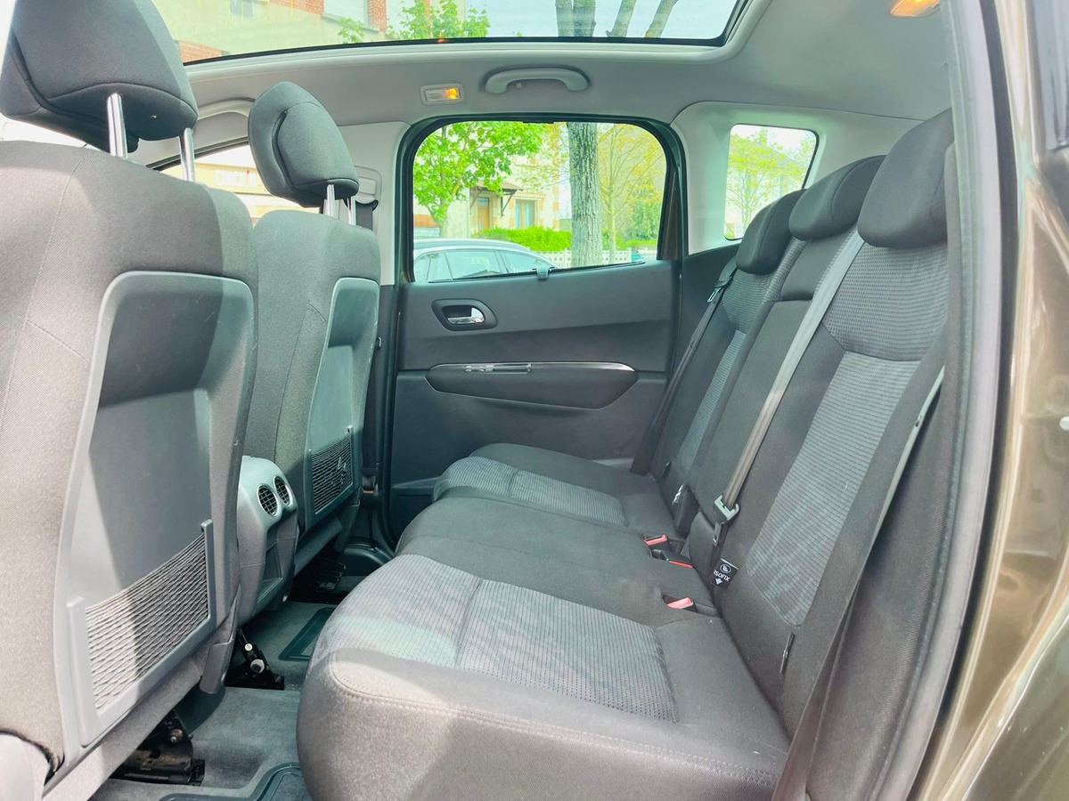 Peugeot 3008 Premium Pack - 1.6 Hdi 110cv BVA6  - 1ère Main - 4xCb - Reprise Possible