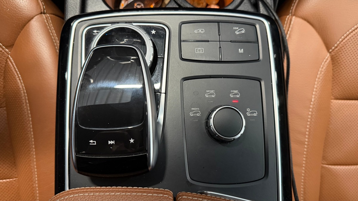 Mercedes Benz GLE COUPE 350 d 4matic AMG Fascination / Suivi Mercedes / Harman Kardon /