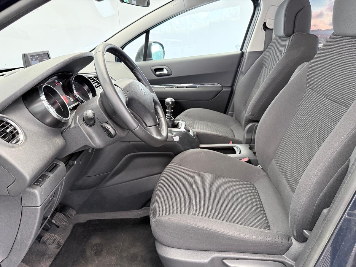 Peugeot 5008 1.6 Hdi 115 7places Active