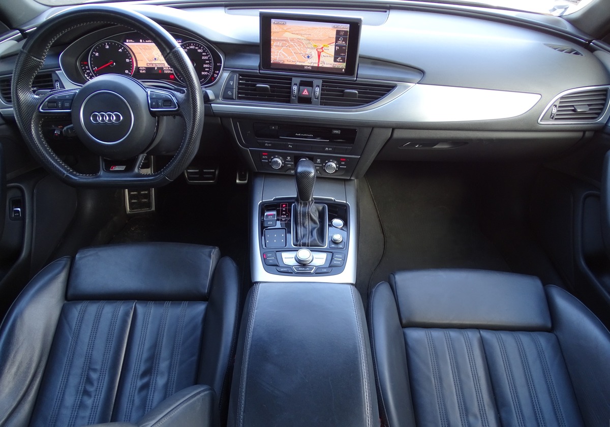 Audi A6 IV (2) AVANT 3.0 TDI 218 Ch S-LINE / Pack Noir  / Toit Pano / Sièges élec - STronic BVA