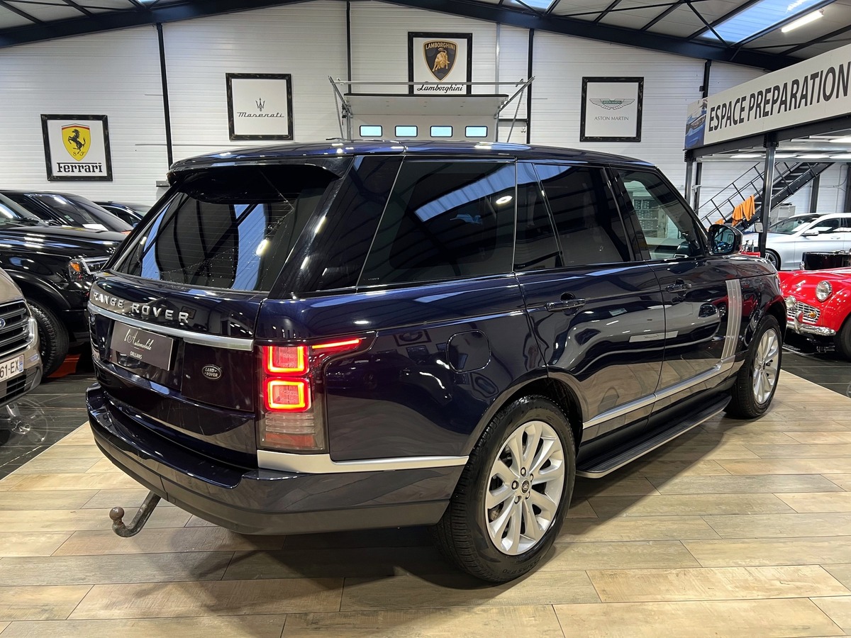 Land-Rover Range Rover IV VOGUE SWB 3.0 TDV6 258 cv BVA8 LOIRE BLUE