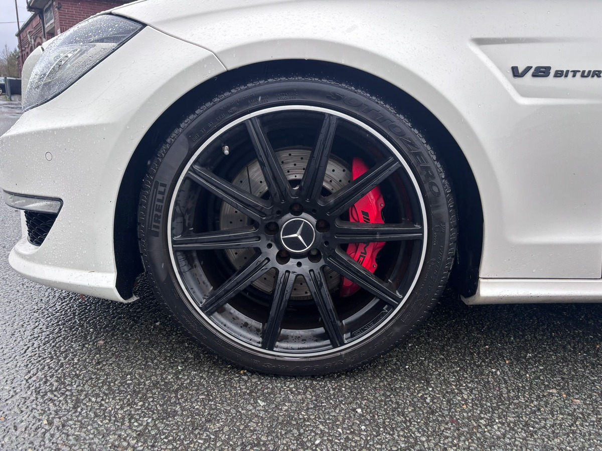 Mercedes-Benz CLS Shooting Brake 63 S AMG 585 - 4 MATIC - Garantie