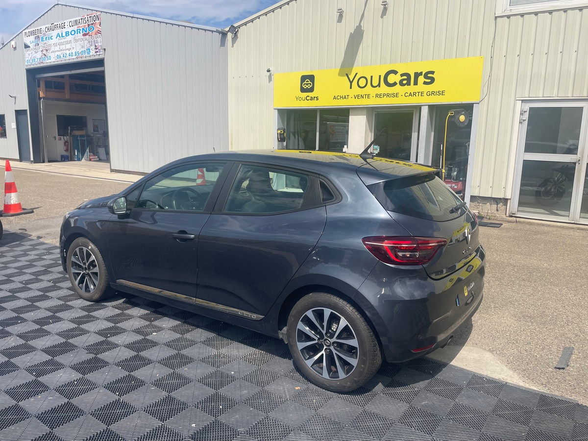 RENAULT Clio V 1.0 TCe 100 cv CARPLAY - CLIMATISATION - RADAR DE RECUL - REGULATEUR DE VITESSE