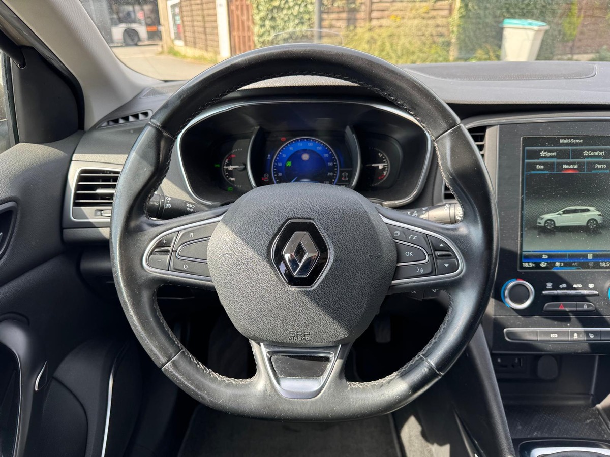 RENAULT Megane IV 1.2 TCe 130 cv iNTENS