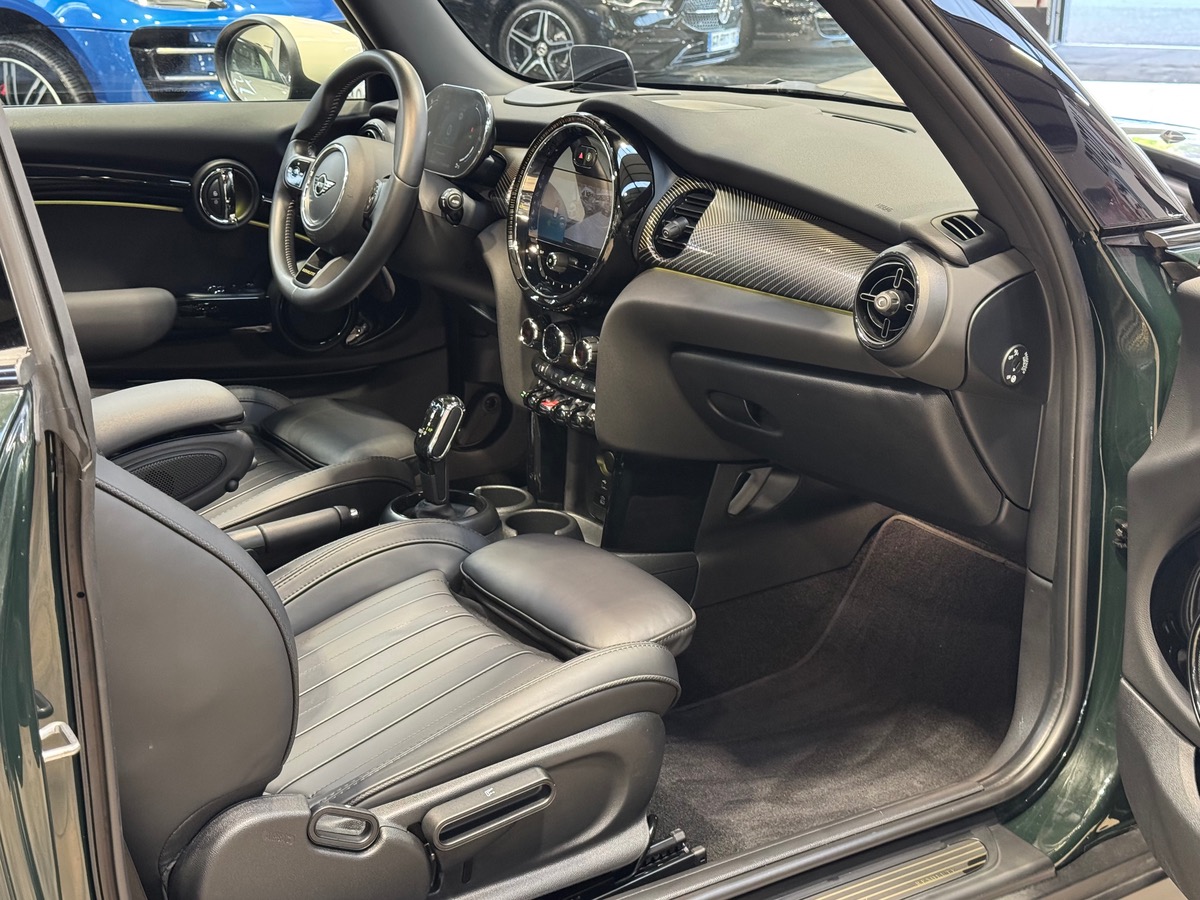 Mini Mini (F56) COOPER 136CV RESOLUTE ÉDITION TOIT OUVRANT 1ERE MAIN f