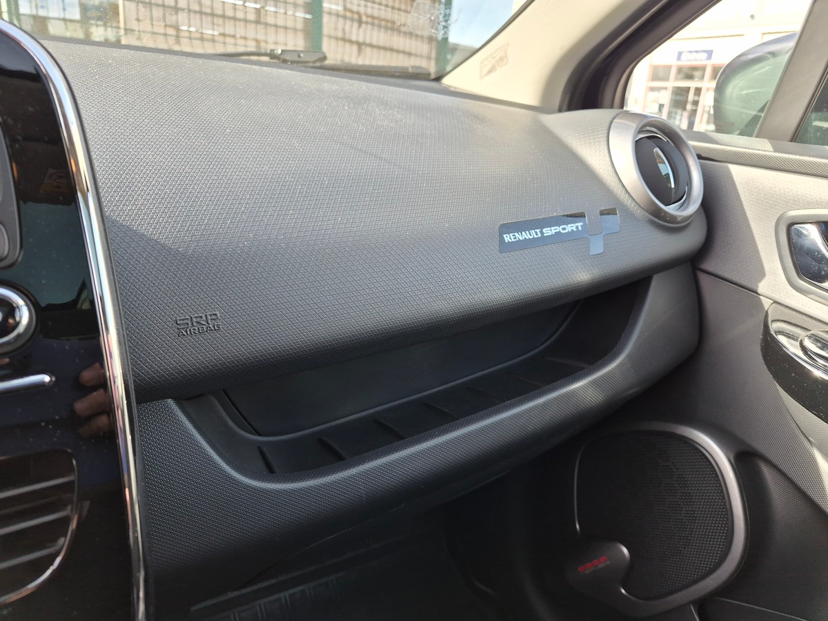 RENAULT Clio IV Estate 120 ch GT EDC