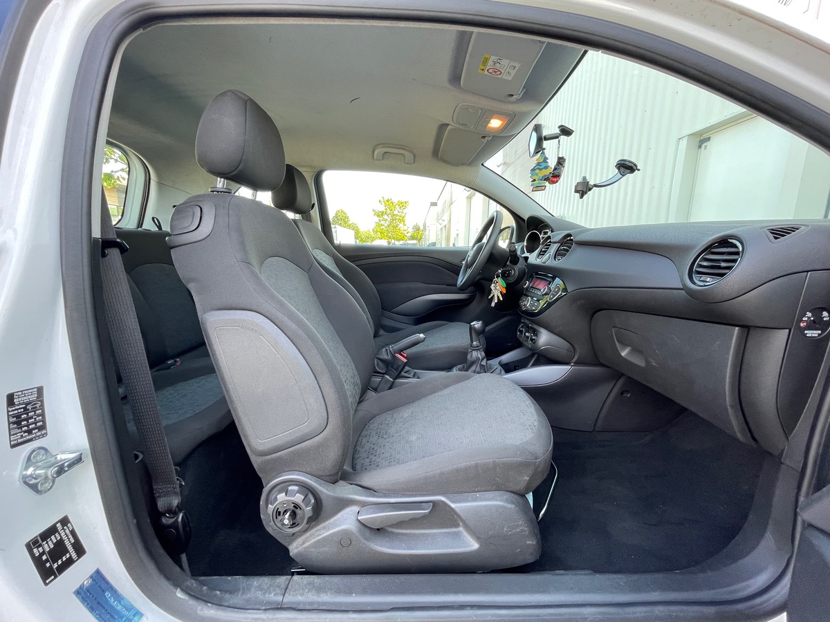 Opel Adam Glam 1.2 Twinport 70 BVM5