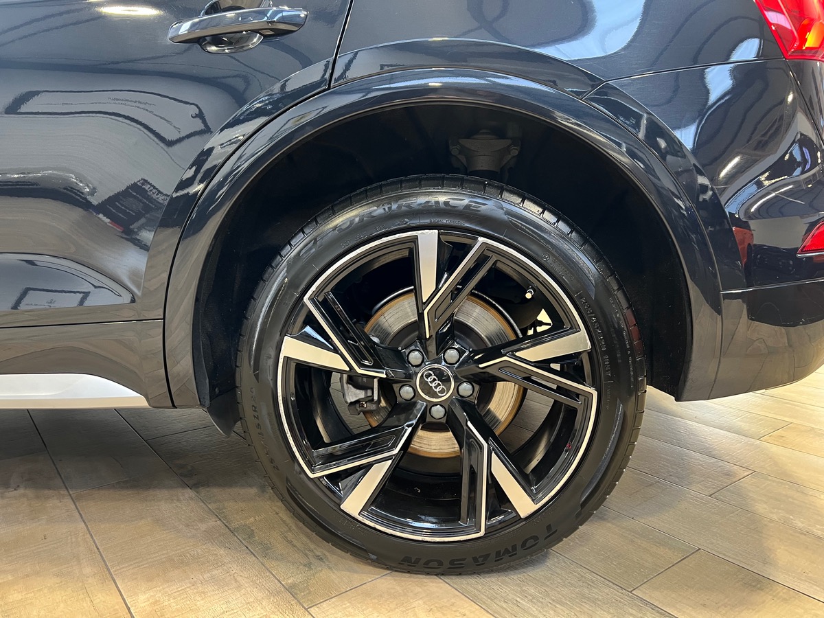 Audi Q5 II QUATTRO 2.0 TDI 190CV S-Tronic7 - AVUS - TOIT PANORAMIQUE/GPS/CAMERA