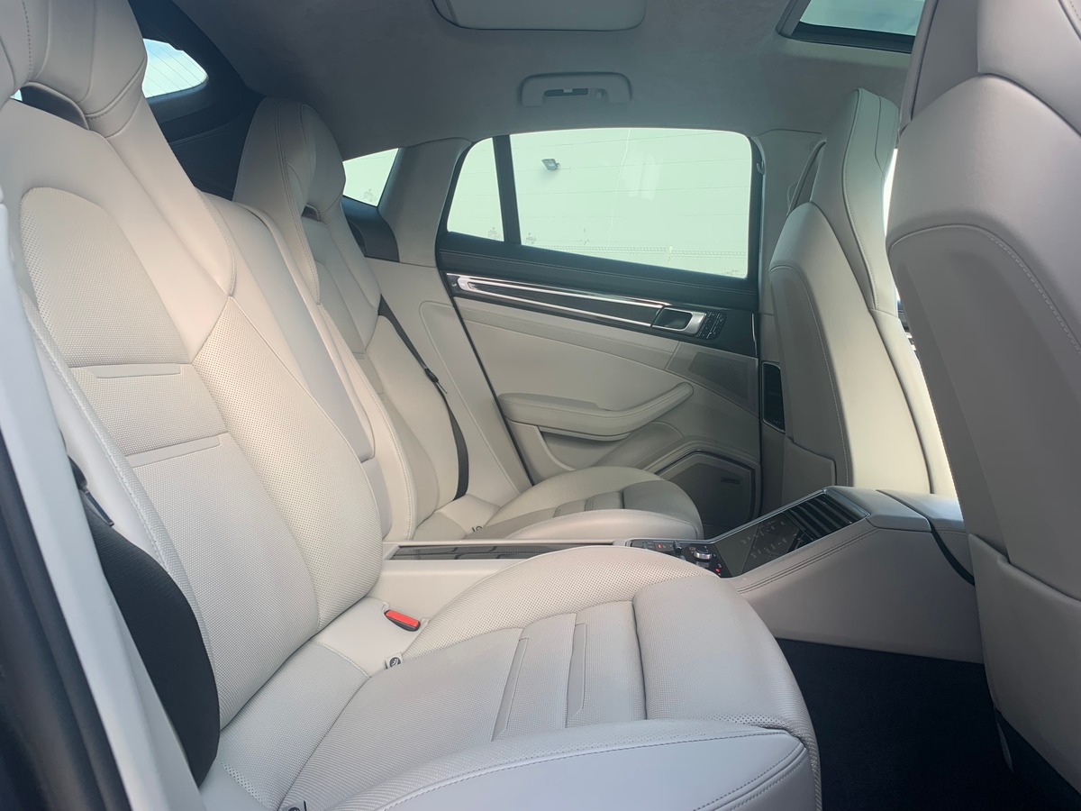Porsche Panamera 462 | V6 | 4 E-HYBRID | Caméra | Apple car play | GPS | GARANTIE PORSCHE APPROVED