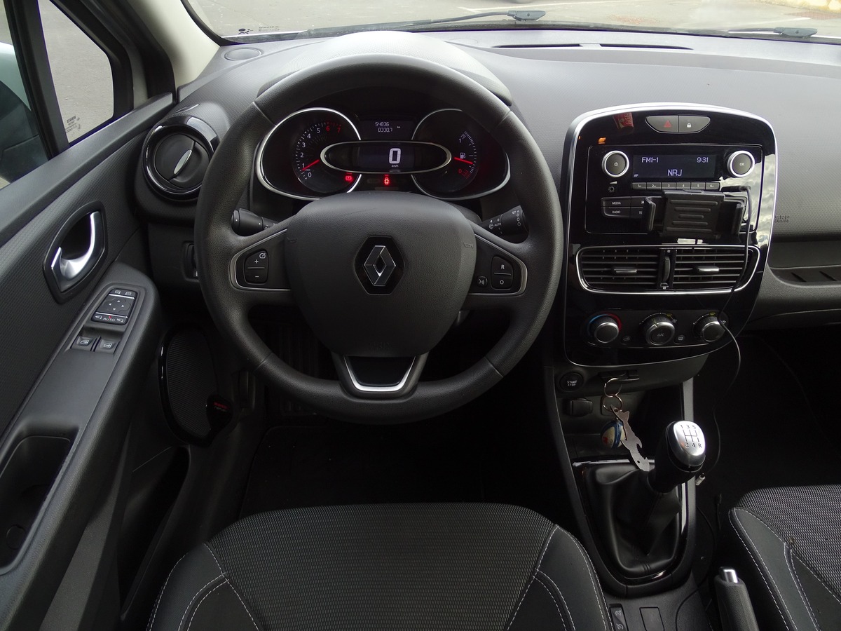 RENAULT Clio IV 1.2 16V 75