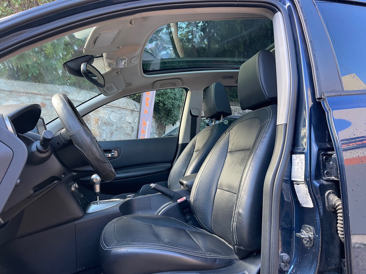 Nissan Qashqai+2 2.0 DCI 4WD 150 CV / 7 Places / Boite Auto / Toit Panoramique/ Caméra de recul
