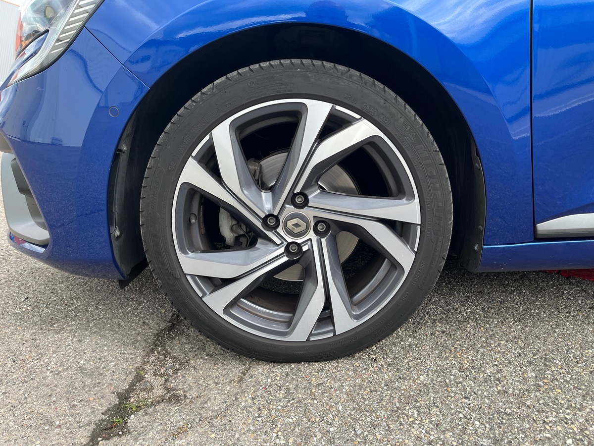 RENAULT Clio V 1.3 TCE 130 FAP RS LINE EDC, Sièges cuir chauffants, Caméra 360°, EasyLink 9,3"