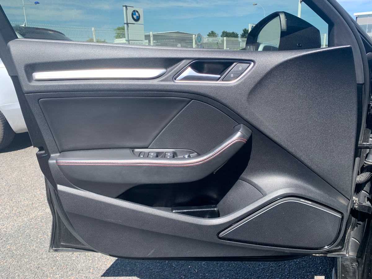 Audi S3 362 ch | Stage 1 | Toit ouvrant | Bang & Olufsen | Régulateur vitesse | Radars | Berline