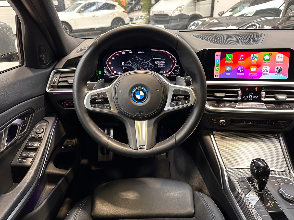 Bmw Série 3 Touring 330e M SPORT 292 cv - 1ère Main Française - Toit ouvrant - Hifi Harman Kardon