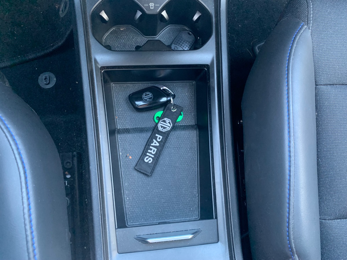 MG MG4 245 | 77 Kwh | Luxury | Apple car Play | Caméra | Siéges chauffants | Régulateur adaptatif