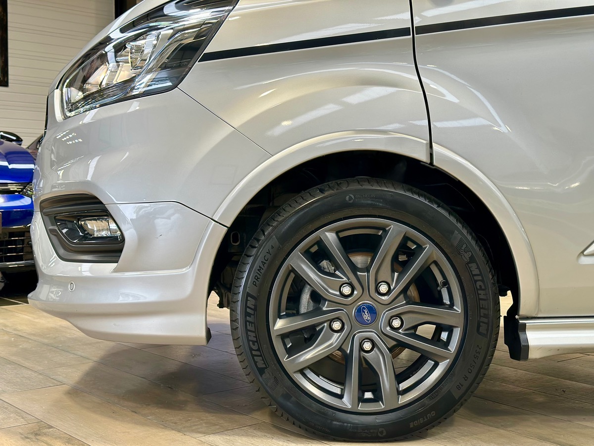 Ford Custom II (2) 290 L1H1 2.0 EcoBlue 185 BVA Sport