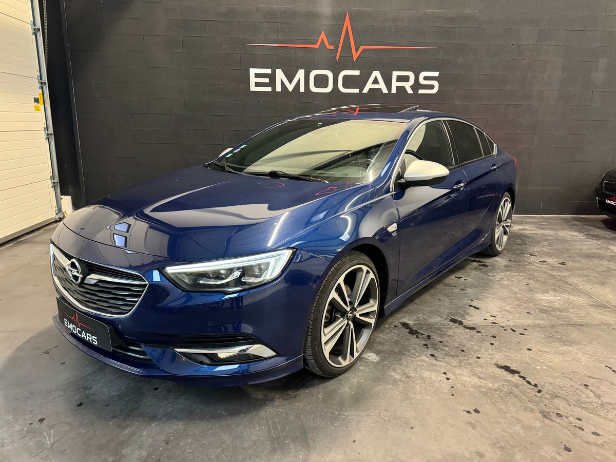 Opel Insignia 1.5 TURBO 165 OPC LINE