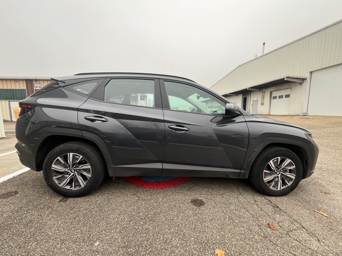 Hyundai Tucson 1.6 Hybrid 230 Intuitive, Suivi complet Hyundai, Attelage Amovible, CarPlay