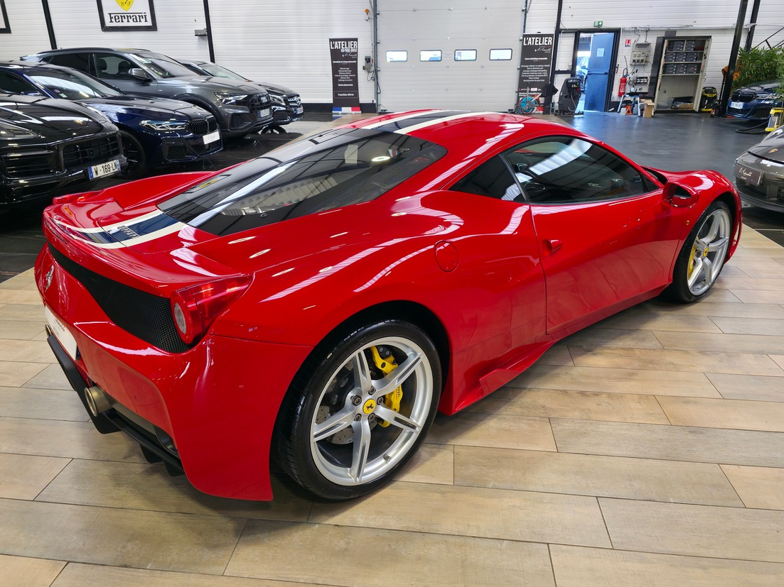 Ferrari 458 SPECIALE 4.5 605 ORIGINE FRANCE // ROSO CORSA /  BANDES NART / HARNAIS A