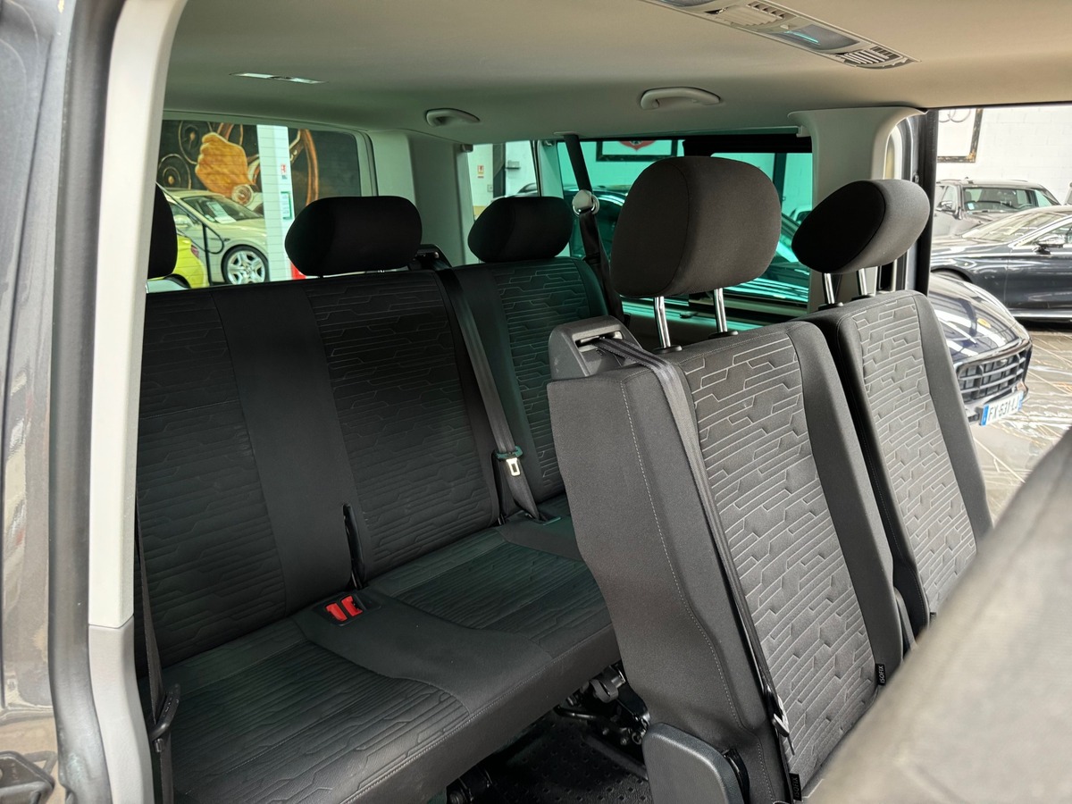 Volkswagen Caravelle T6.1 2.0 TDI 150ch L2H1 DSG7 9 Places fr