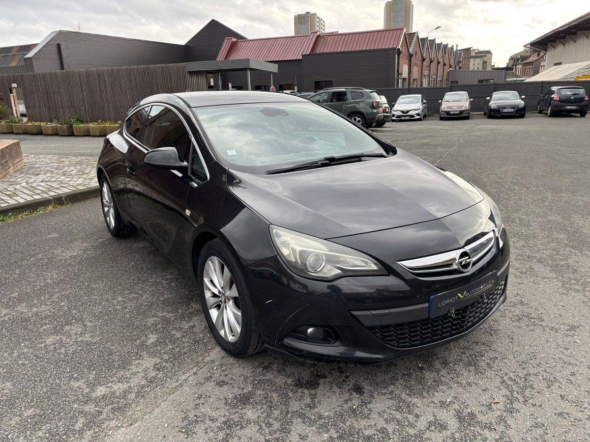 Opel Astra GTC 2.0 CDTI 165 INNOVATION - ATTELAGE - REVISE - GARANTIE
