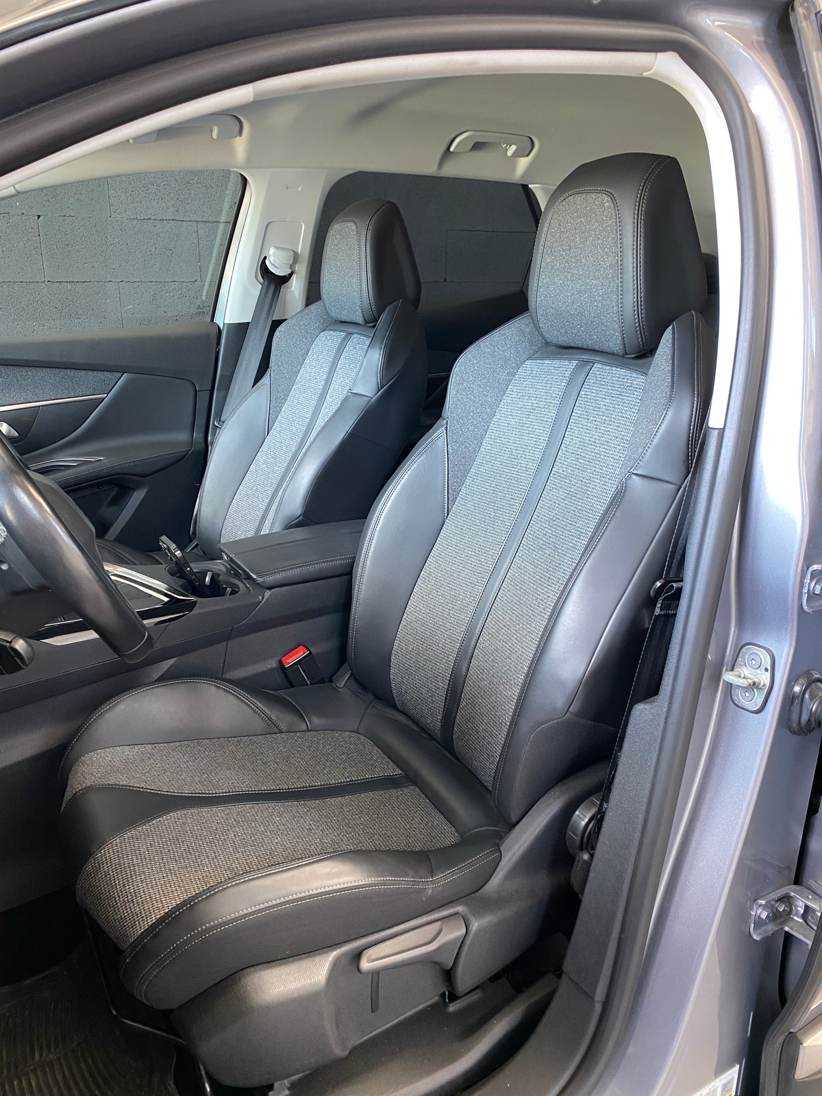 Peugeot 3008 1.5 HDi 130 Allure