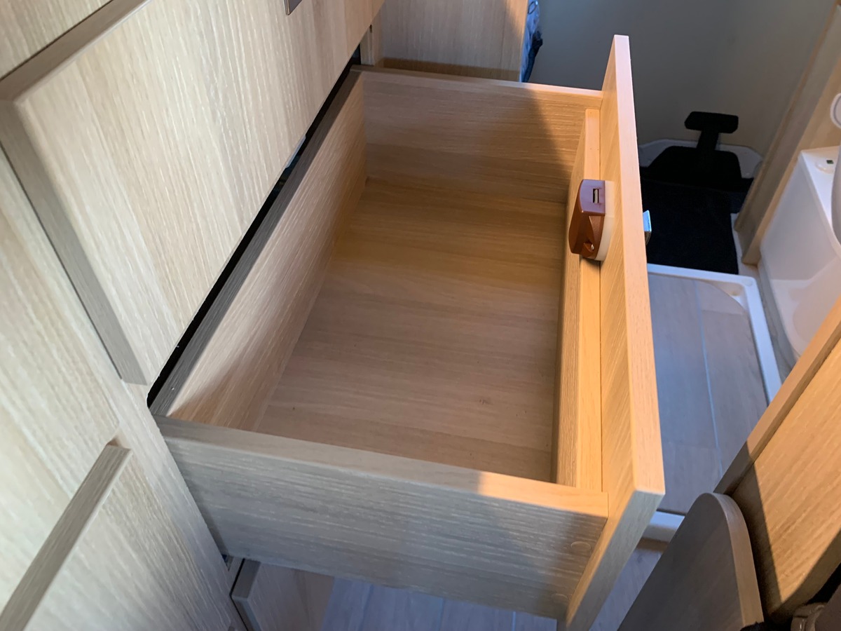 Ford CAMPEREVE 130 chevaux | Premiére MAIN | Cap Land | Caméra de recul | Apple car play