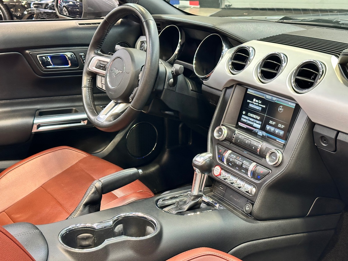 Ford Mustang GT Cabriolet 5.0 V8 421 BVA6 FR a